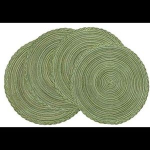 U'Artlines Indoor & Outdoor Round Cotton Placemats. Set of 4